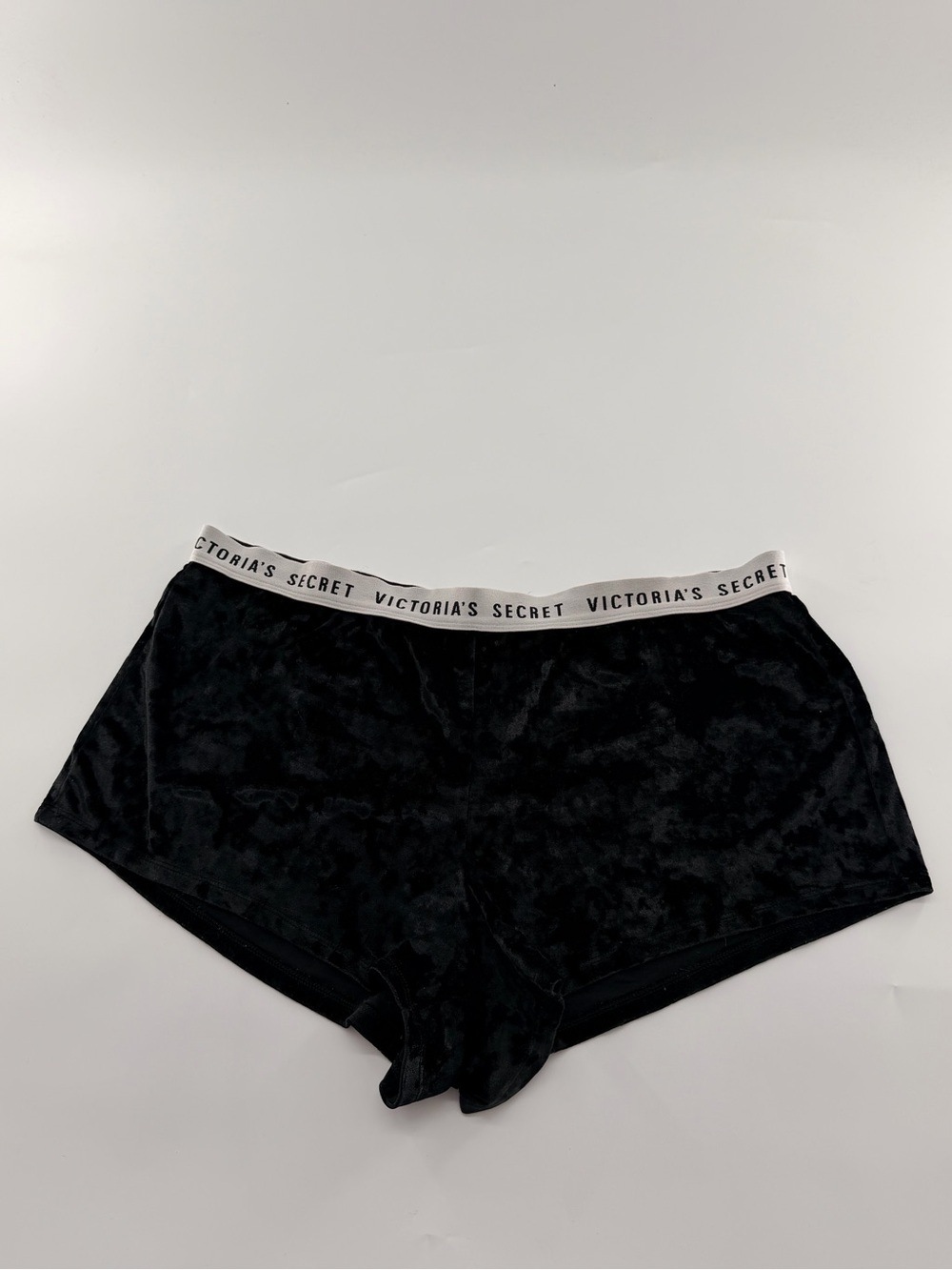 Victoria’s Secret Black Velvet Mini Shorts PJ Pajama Short Medium High Rise